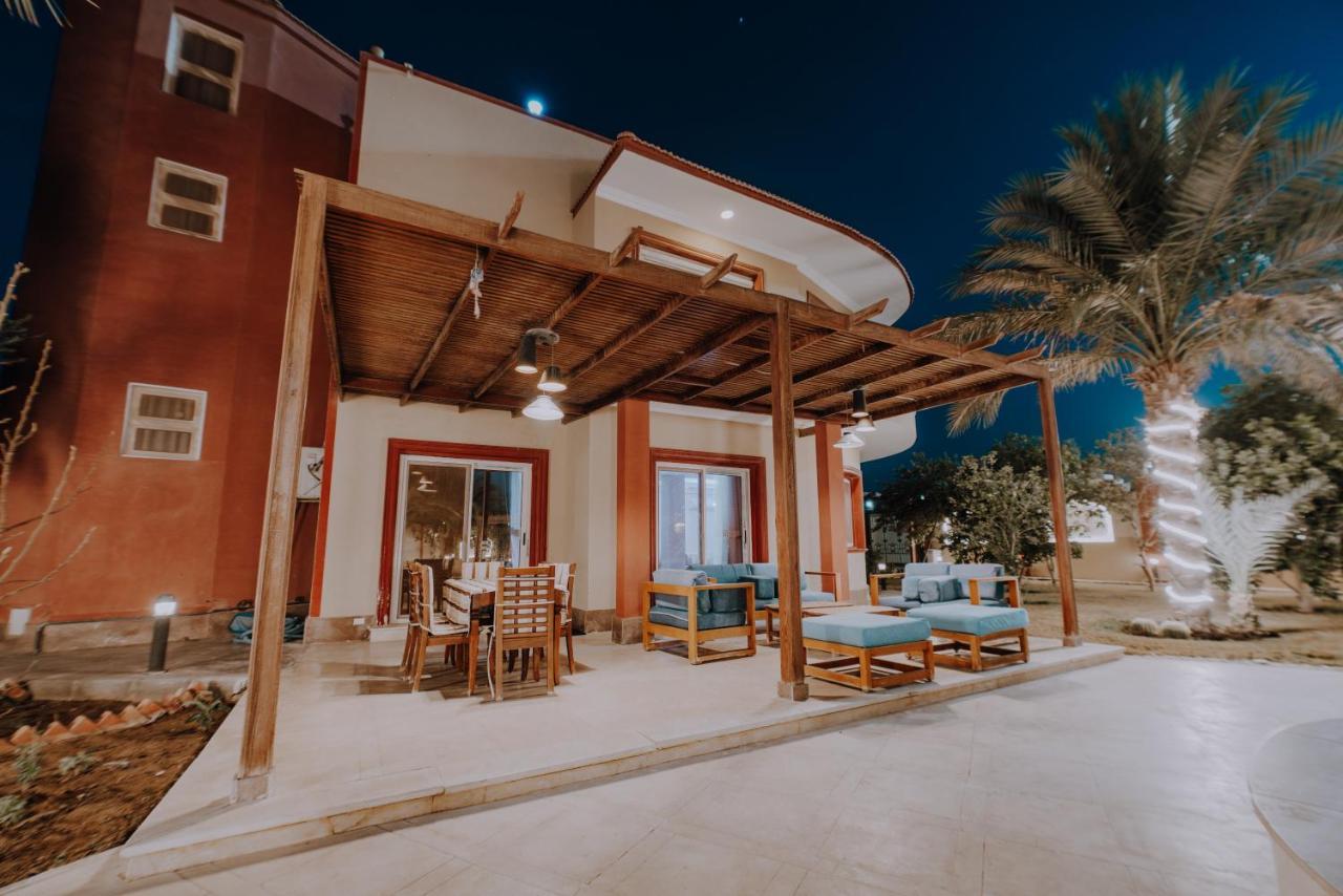 Luxury Private With Pool Villa